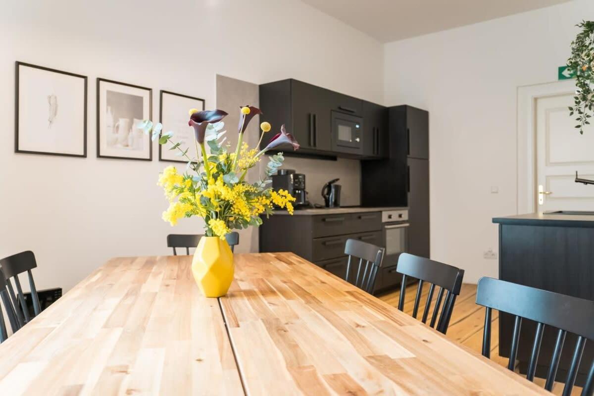 Apartment At Rosenthaler Platz Berlin Extérieur photo